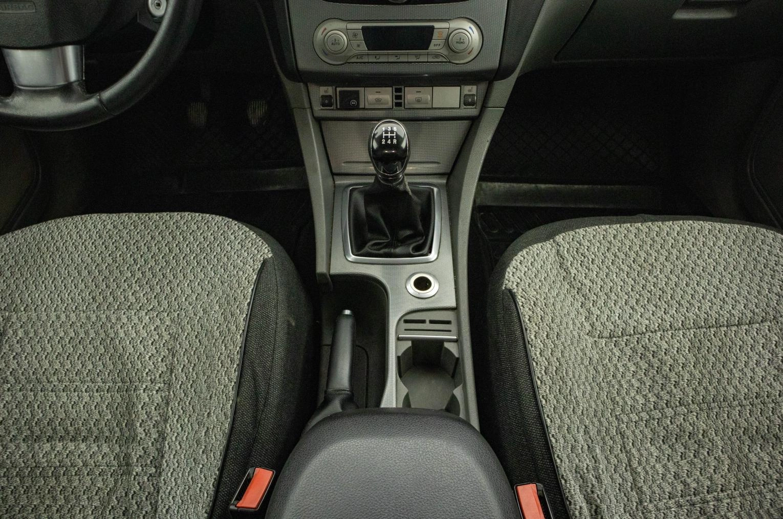 Ford Focus 21 из 23