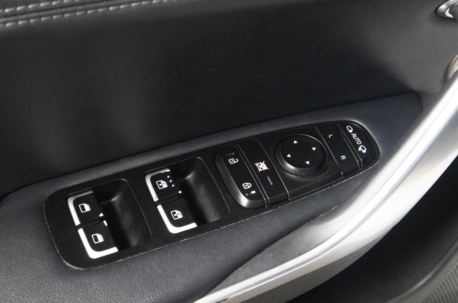 KIA Stinger 7 из 20