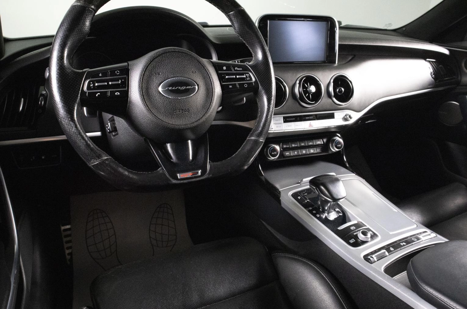 KIA Stinger 12 из 20