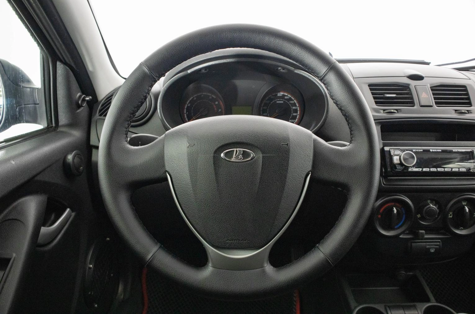 ВАЗ (LADA) Kalina 15 из 20