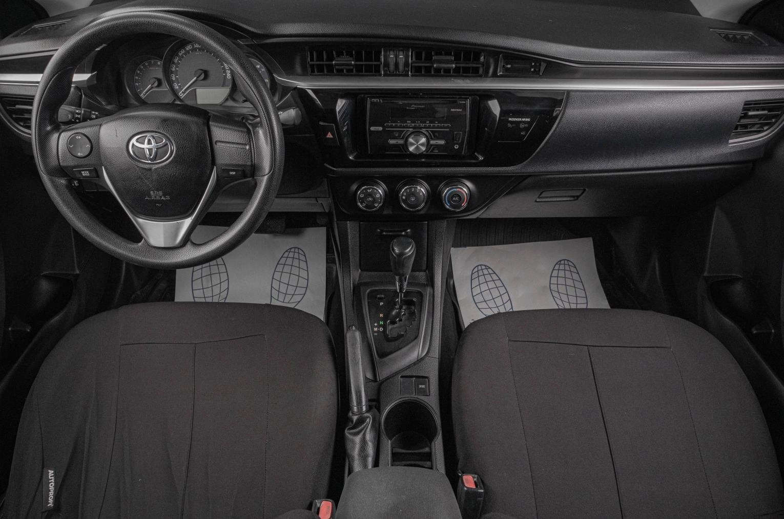 Toyota Corolla 7 из 18