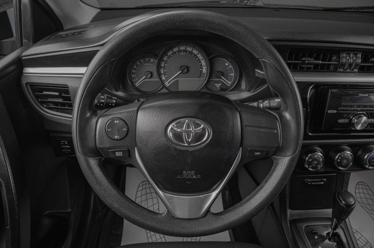 Toyota Corolla 11 из 18