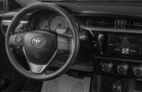 Toyota Corolla 15 из 18