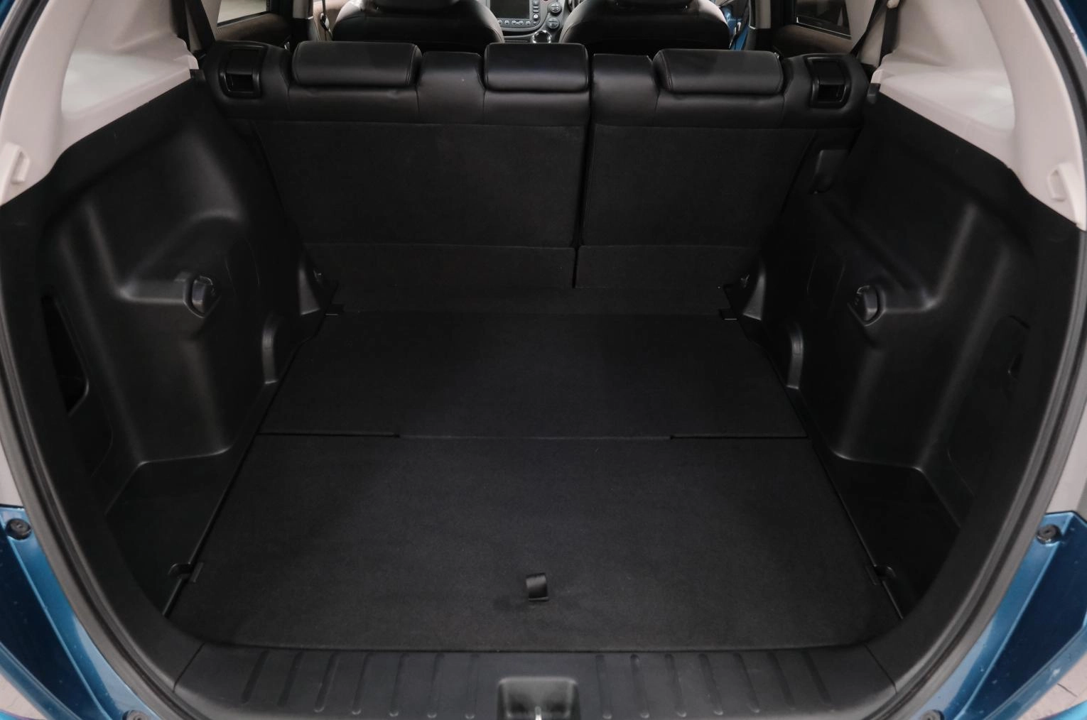 Honda Fit Shuttle 24 из 24