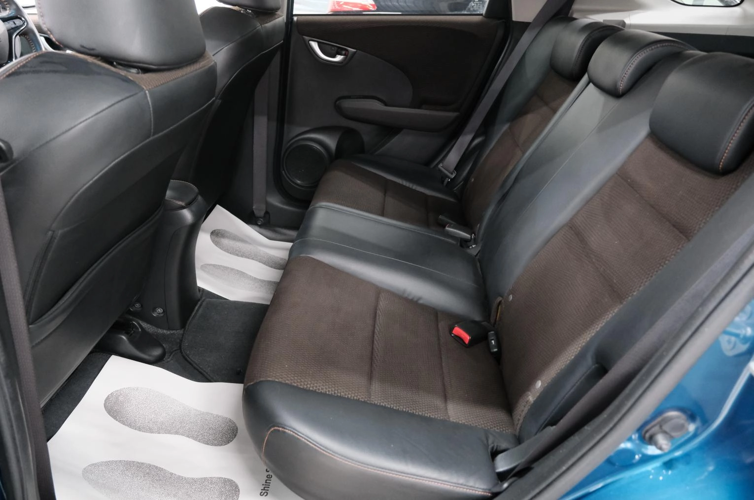 Honda Fit Shuttle 23 из 24