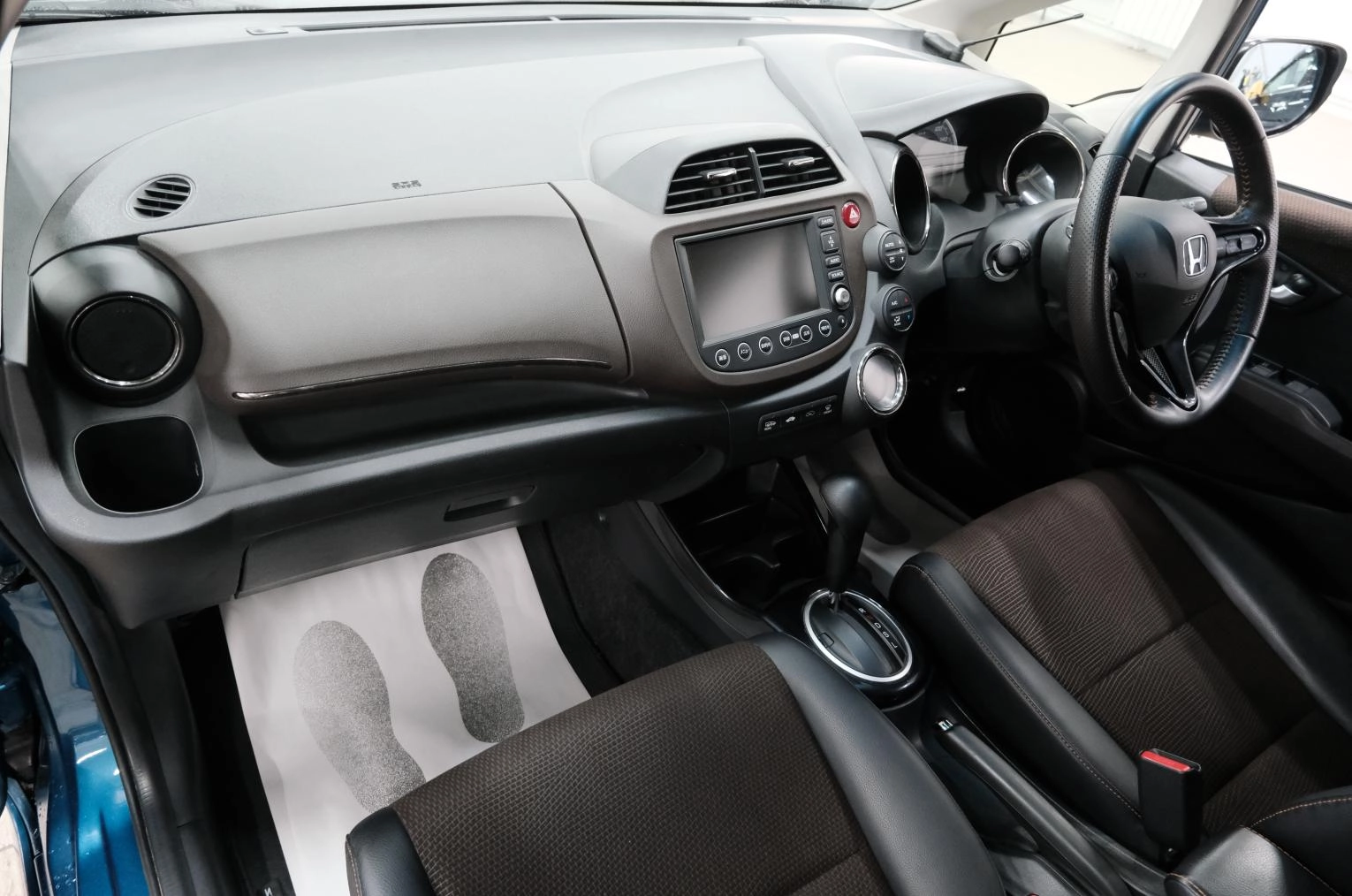 Honda Fit Shuttle 20 из 24