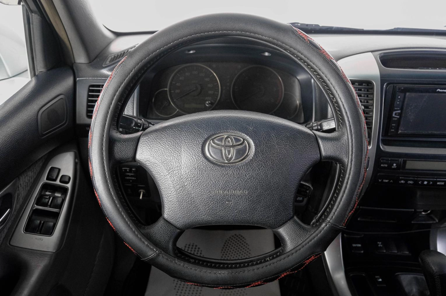 Toyota Land Cruiser Prado 15 из 20