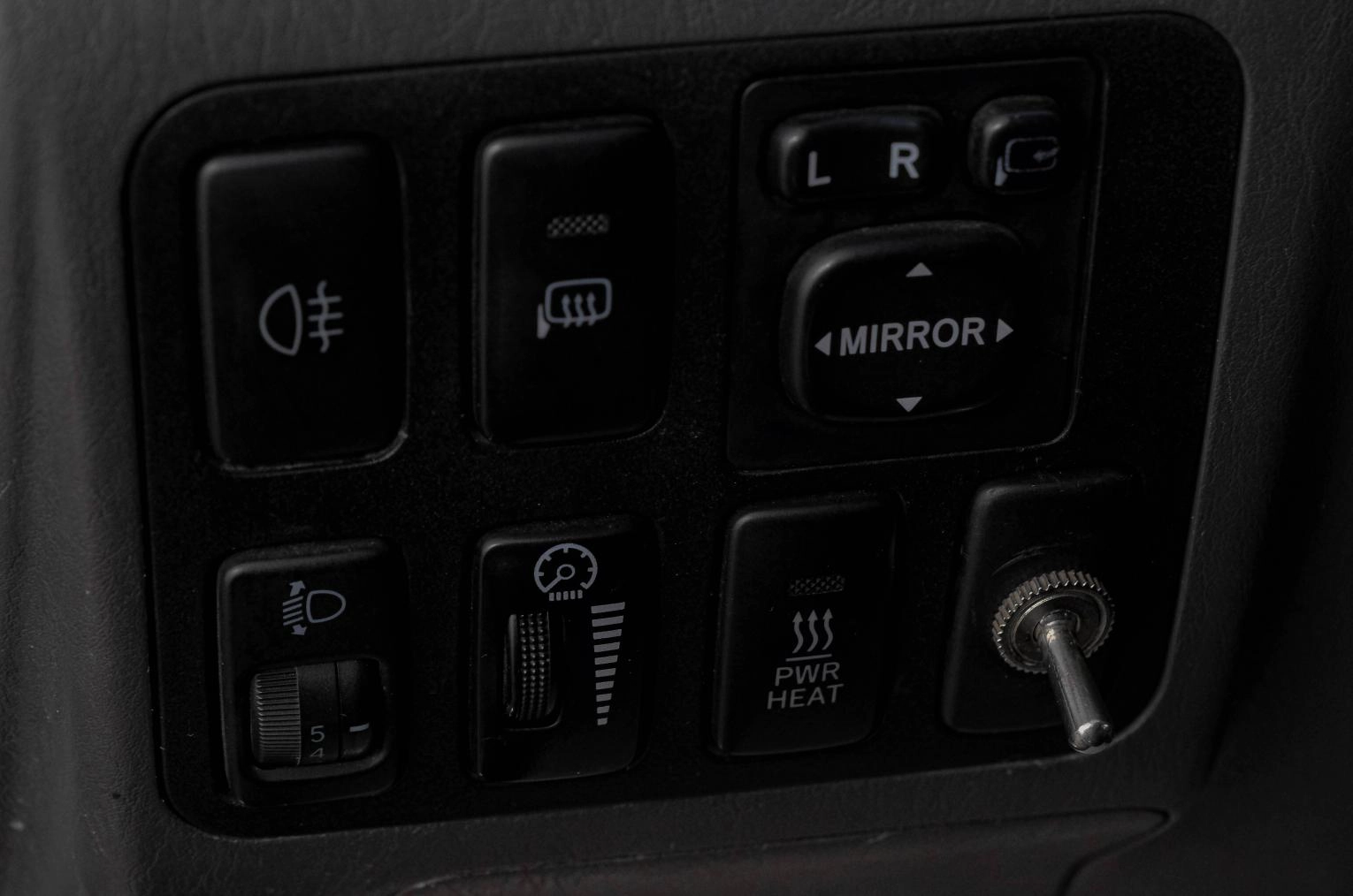 Toyota Land Cruiser Prado 19 из 20
