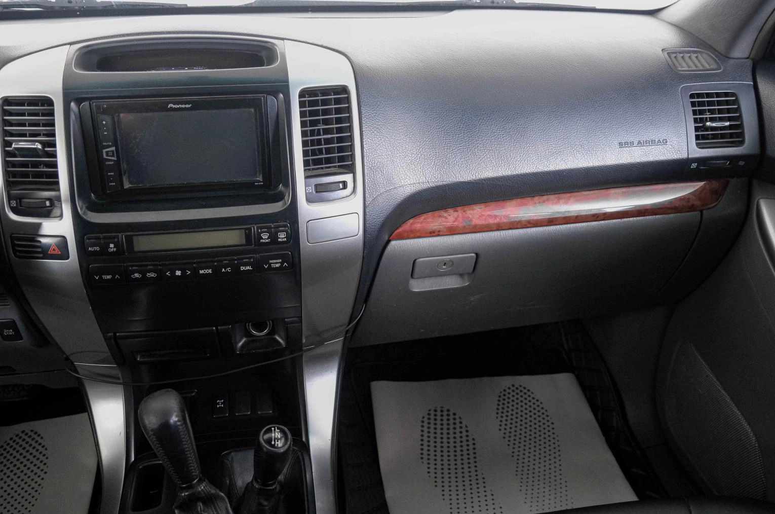 Toyota Land Cruiser Prado 14 из 20
