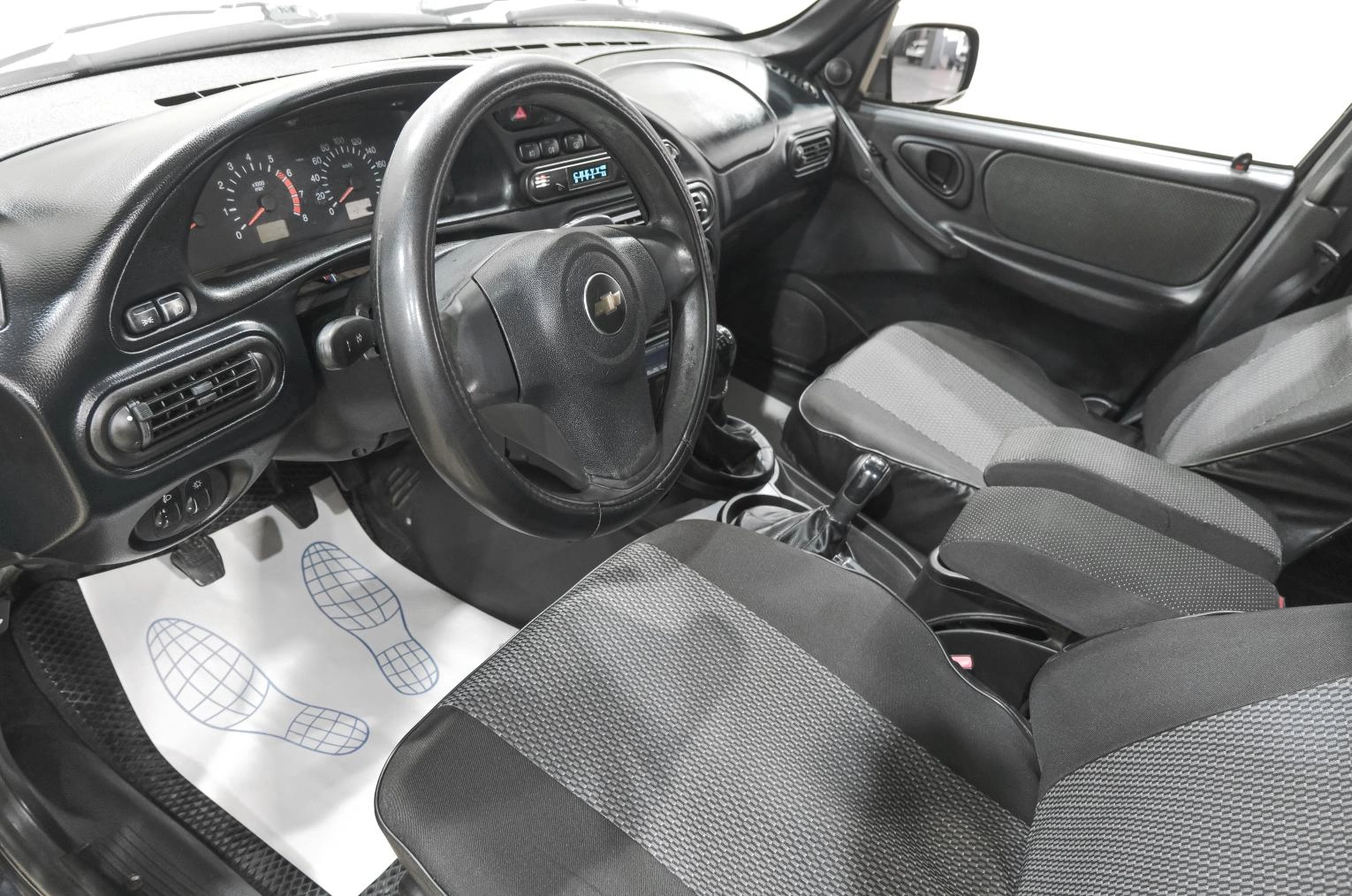 Chevrolet Niva 7 из 22