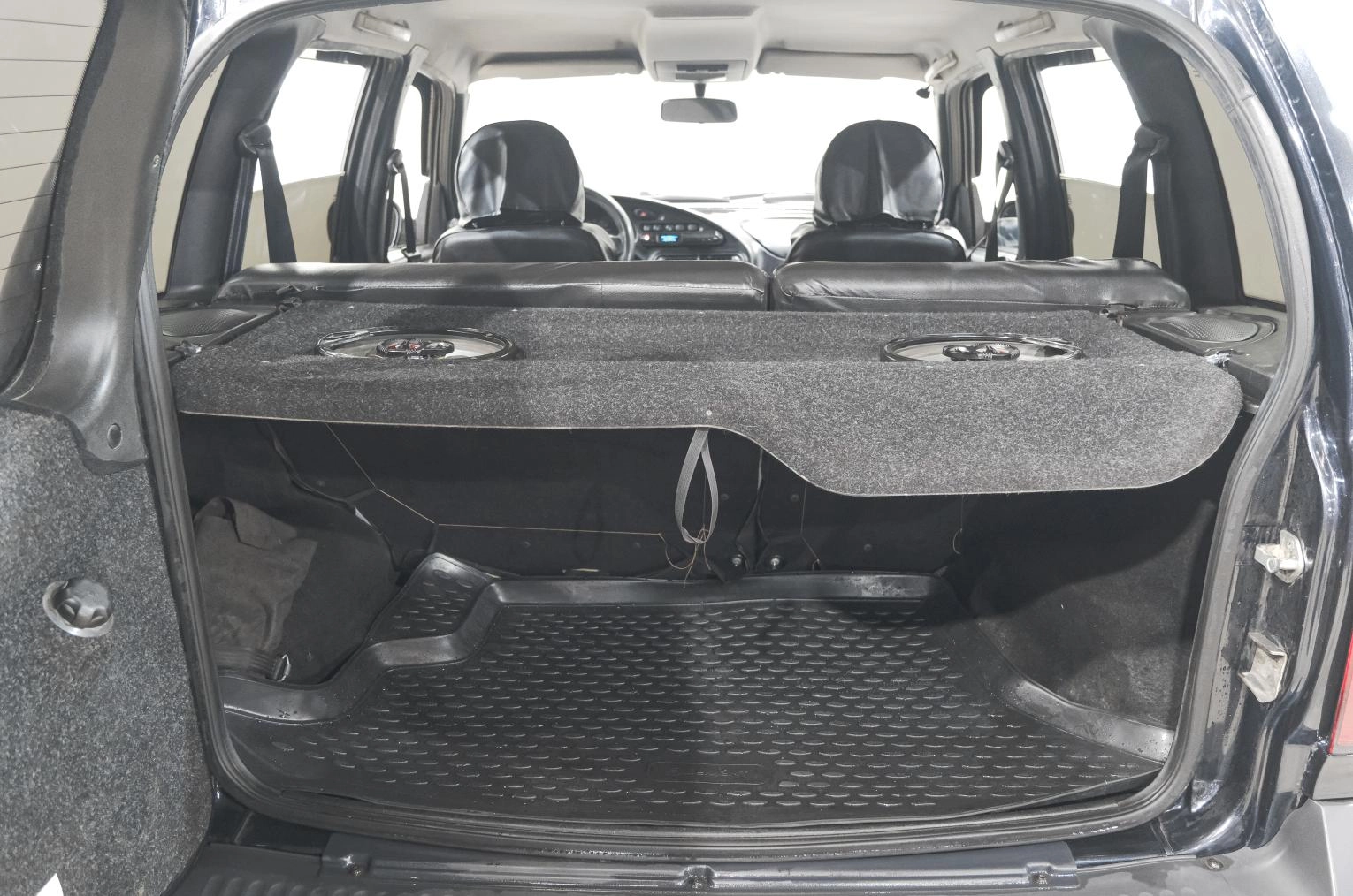 Chevrolet Niva 22 из 22