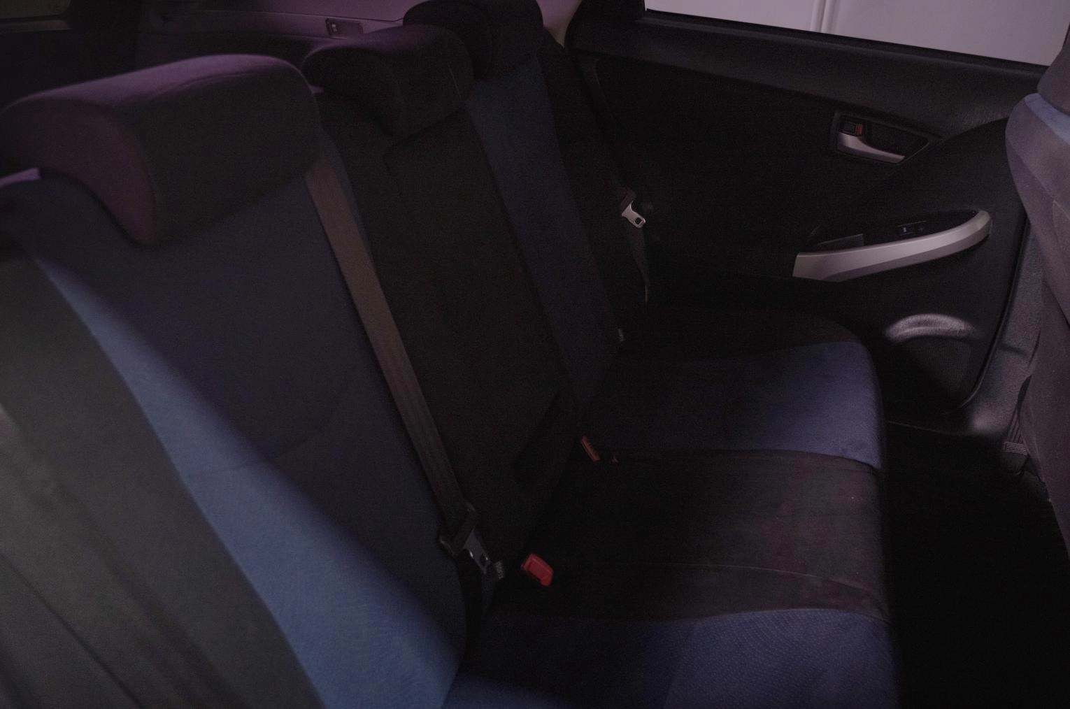 Toyota Prius 19 из 22