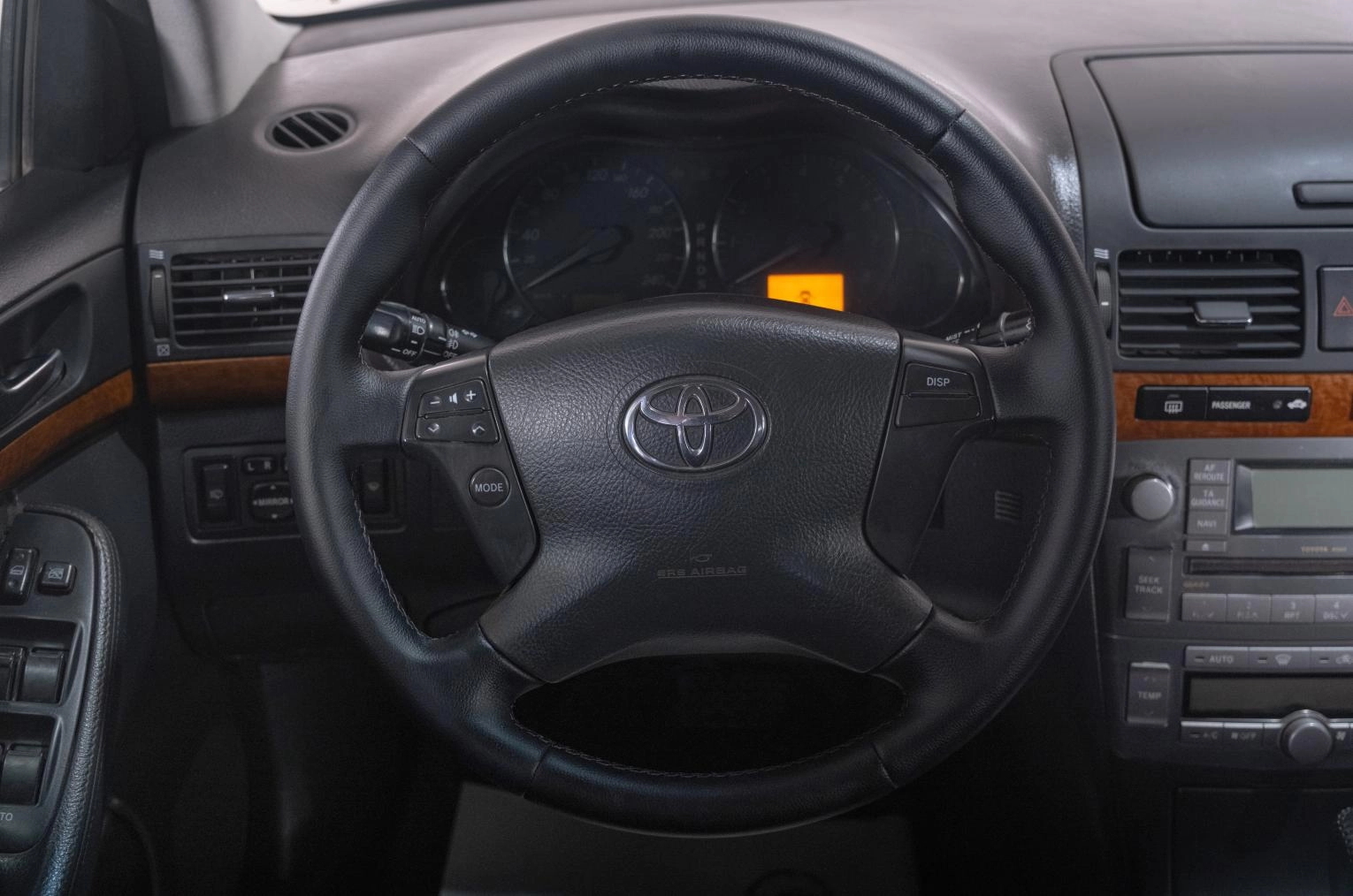 Toyota Avensis 14 из 21