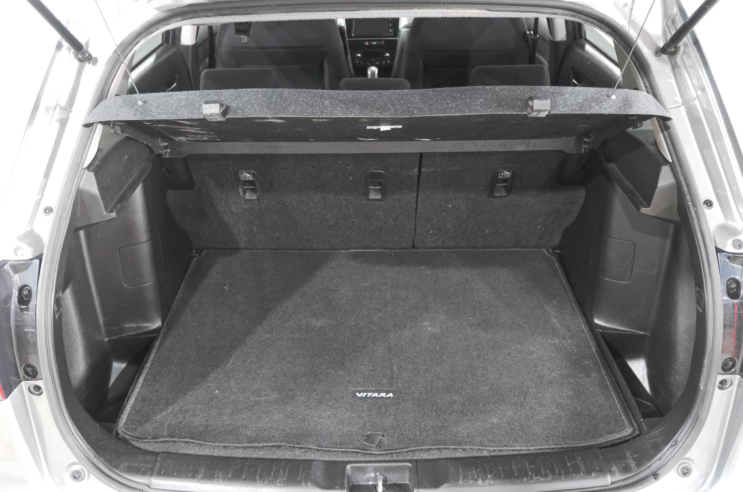 Suzuki Vitara 24 из 24