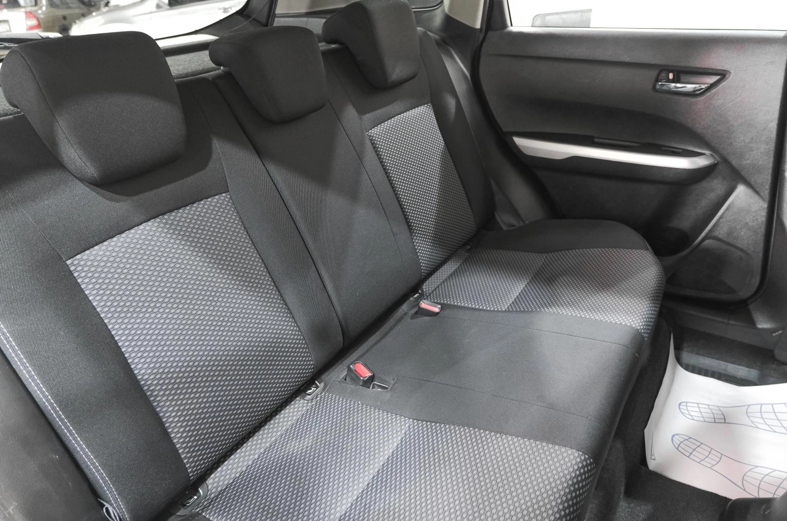 Suzuki Vitara 22 из 24