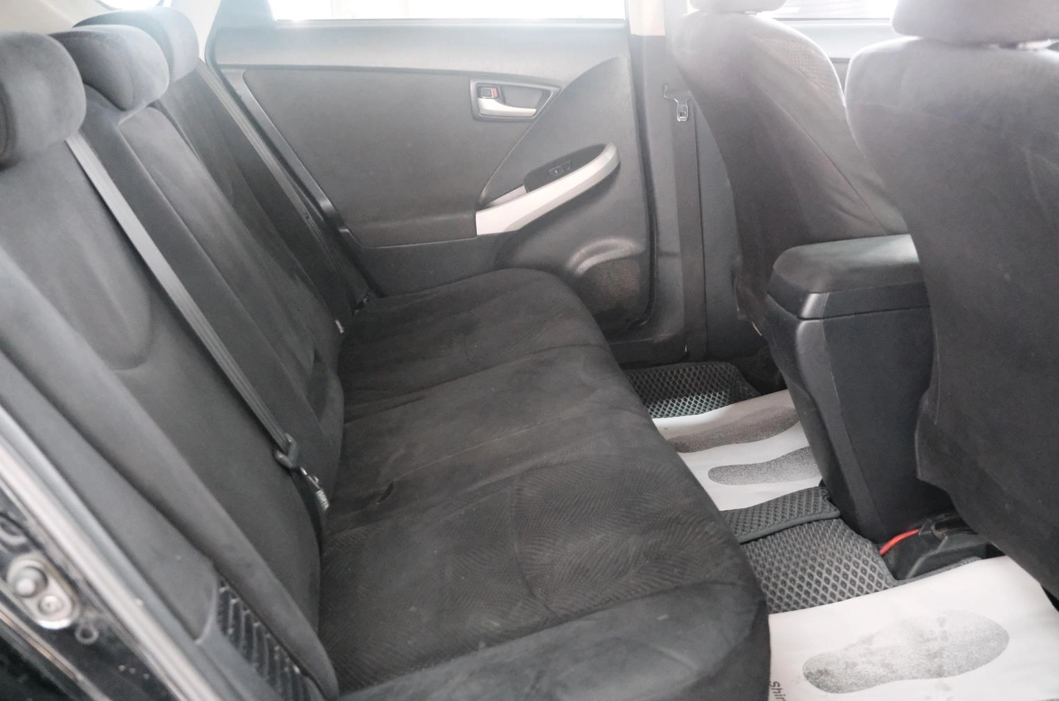 Toyota Prius 24 из 26