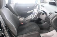 Toyota Prius 7 из 26