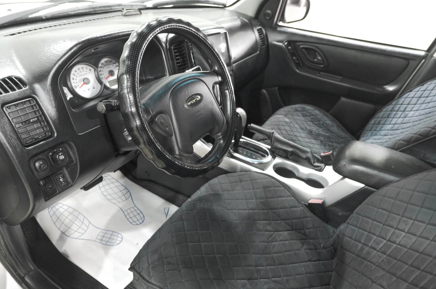 Ford Maverick 7 из 26