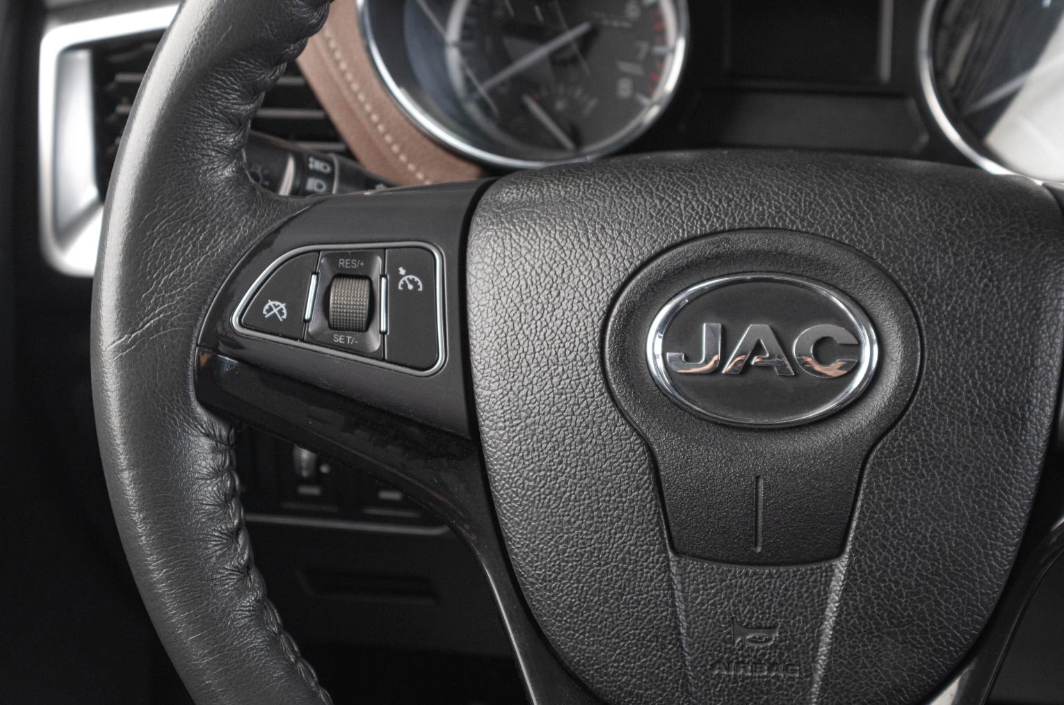 JAC T6 10 из 19