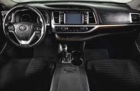 Toyota Highlander 16 из 24
