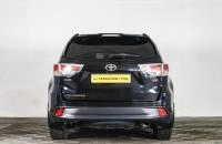 Toyota Highlander 5 из 24