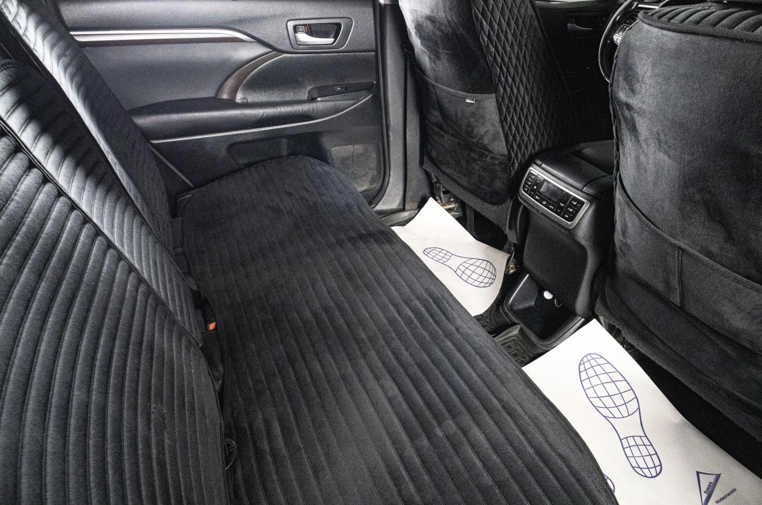 Toyota Highlander 21 из 24