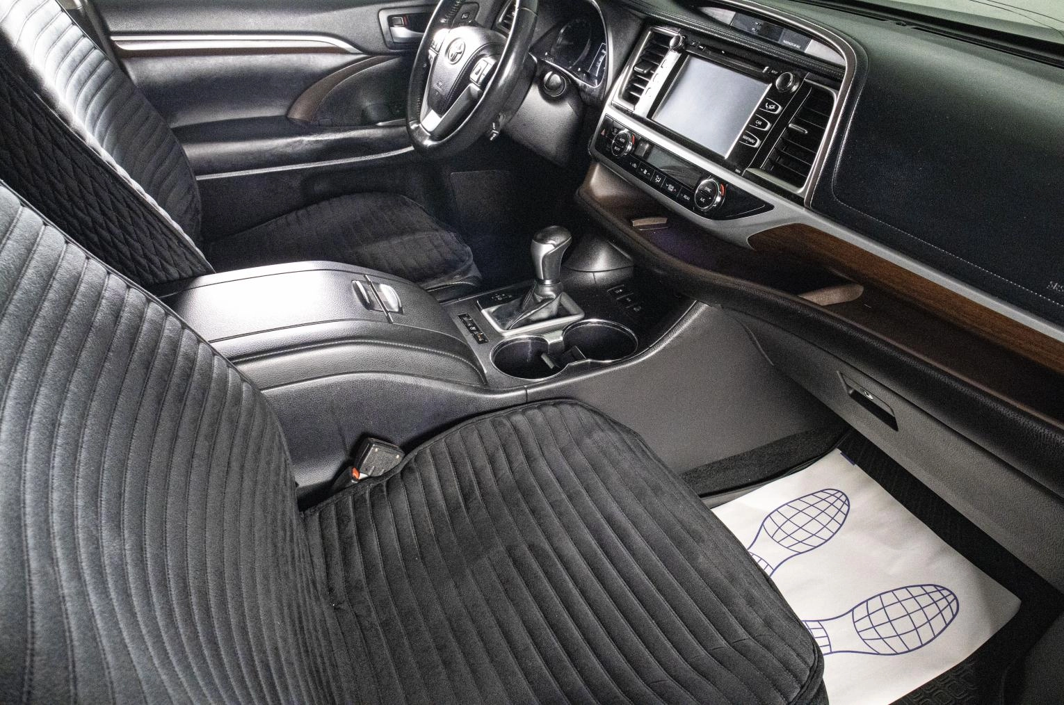 Toyota Highlander 11 из 24