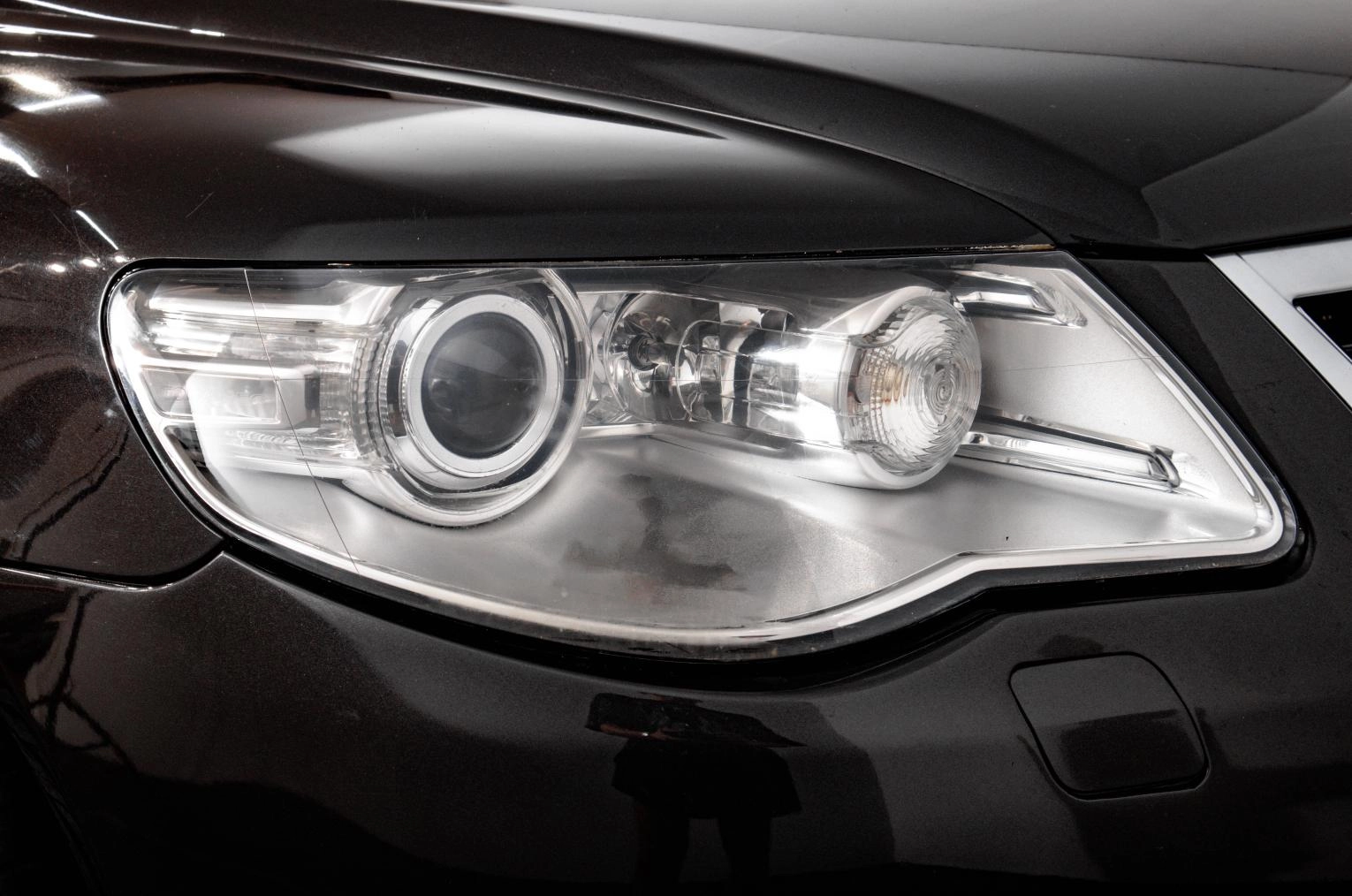 Volkswagen Touareg 8 из 30