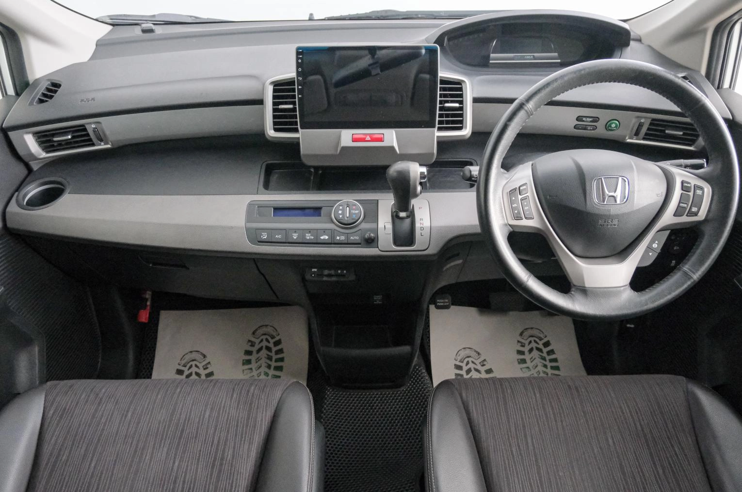Honda Freed 10 из 20