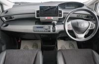 Honda Freed 10 из 20