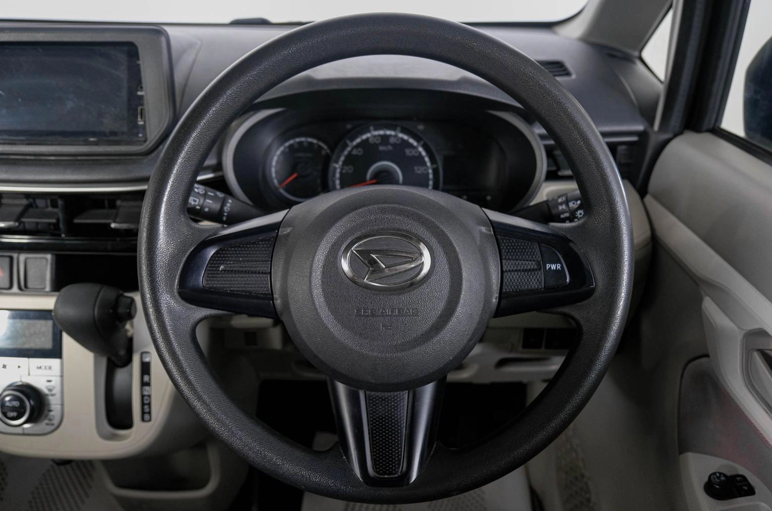 Daihatsu Move 15 из 19