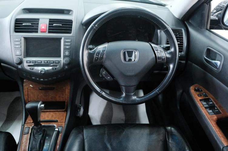 Honda Accord 12 из 24