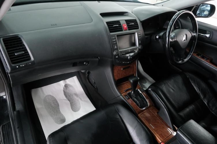 Honda Accord 20 из 24