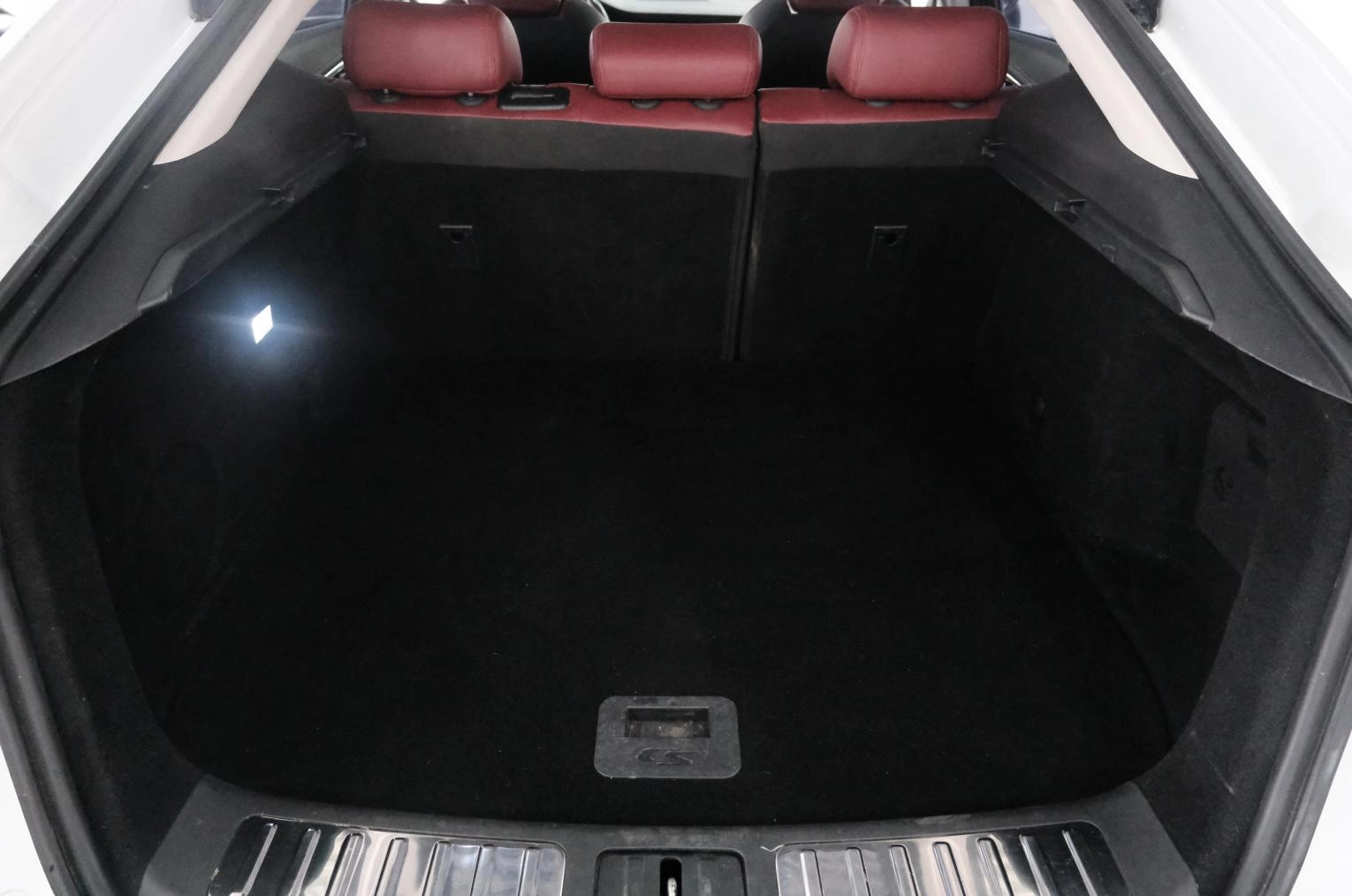 Changan CS85 27 из 27