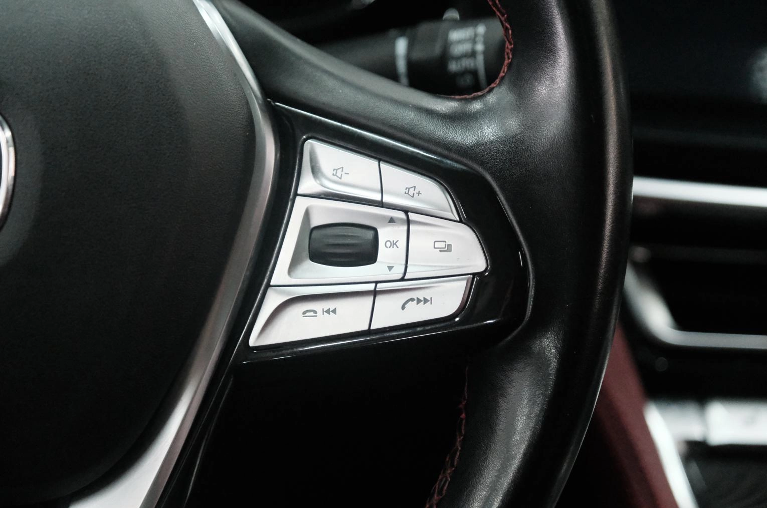 Changan CS85 16 из 27