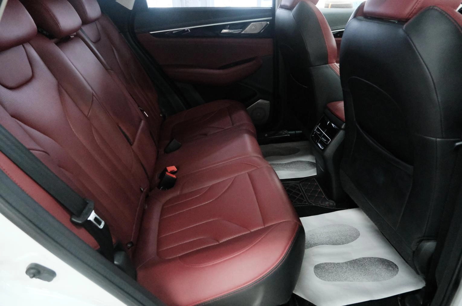 Changan CS85 26 из 27