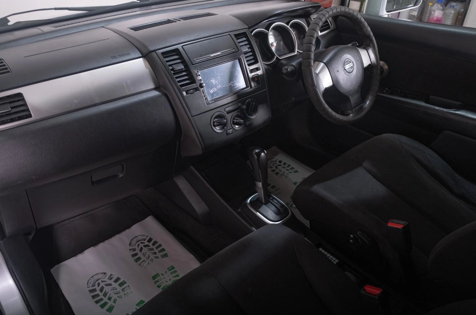 Nissan Tiida Latio 15 из 19