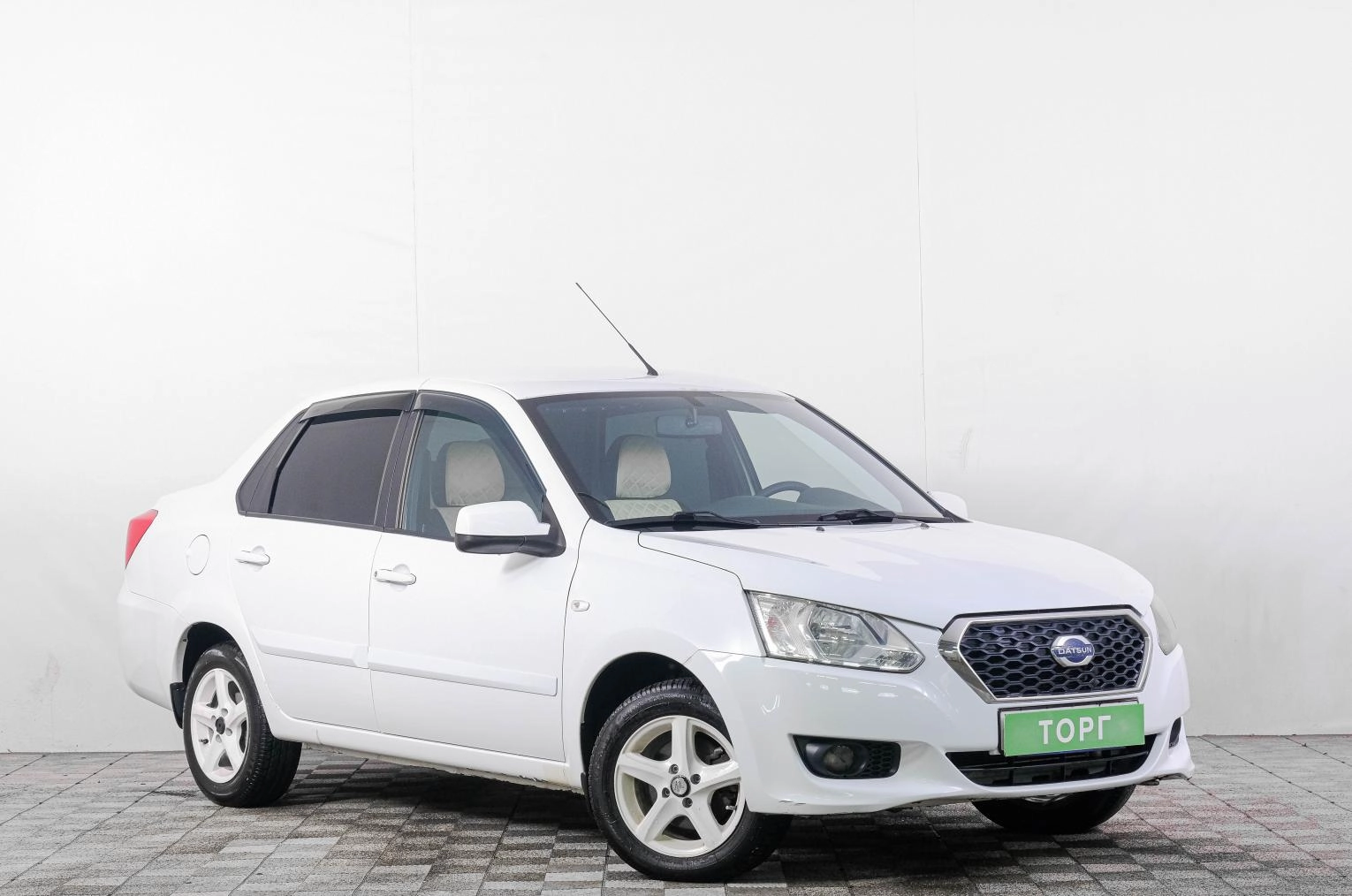 Автомобиль