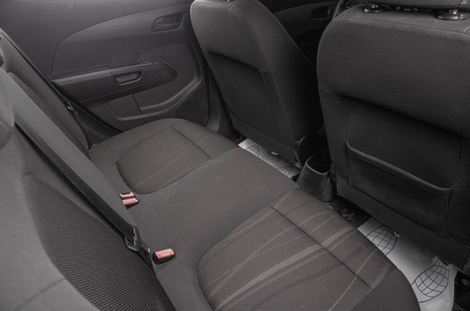 Chevrolet Aveo 17 из 18