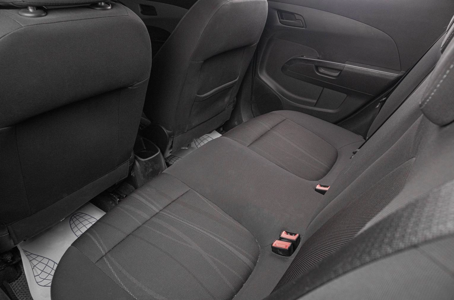 Chevrolet Aveo 18 из 18