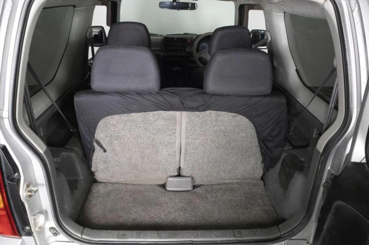 Suzuki Jimny 17 из 17