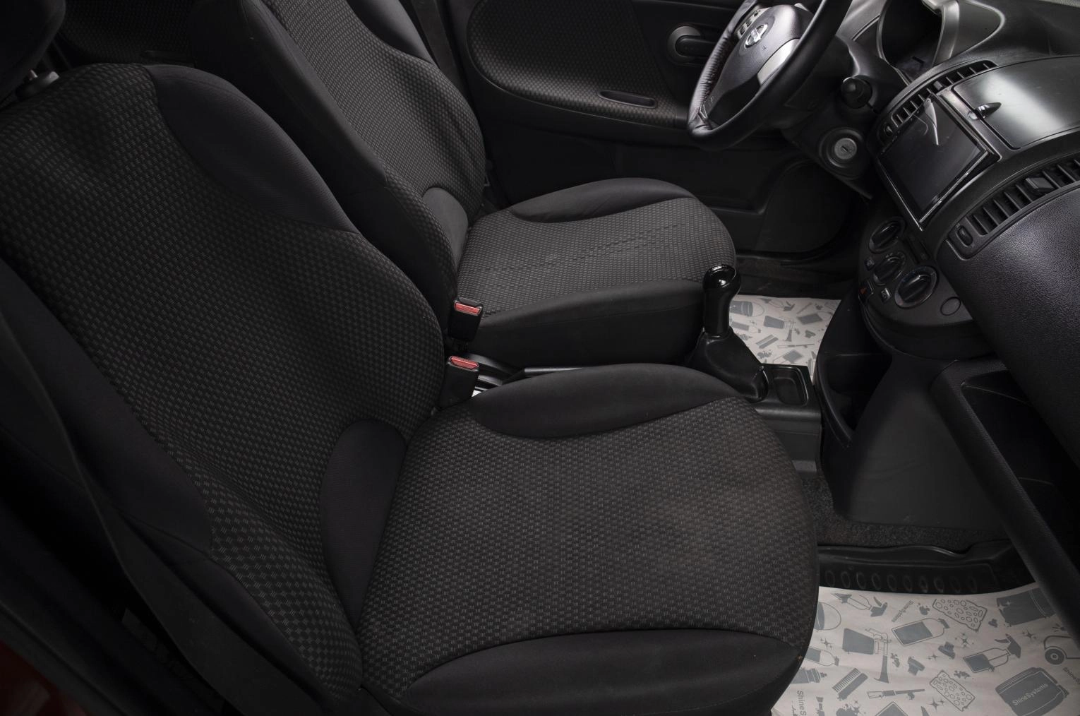 Nissan Note 15 из 17