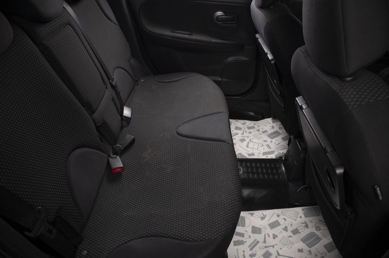 Nissan Note 16 из 17