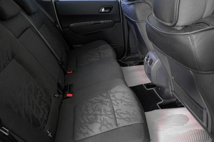 Peugeot 3008 10 из 24