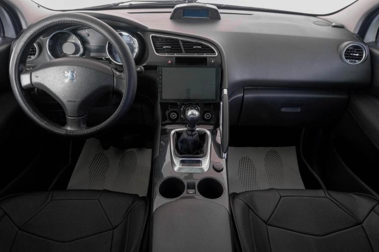 Peugeot 3008 13 из 24