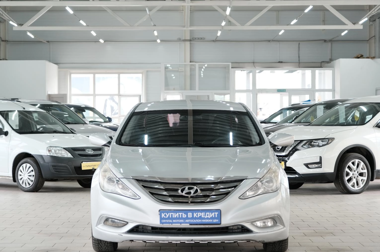 Hyundai Sonata 2 из 24