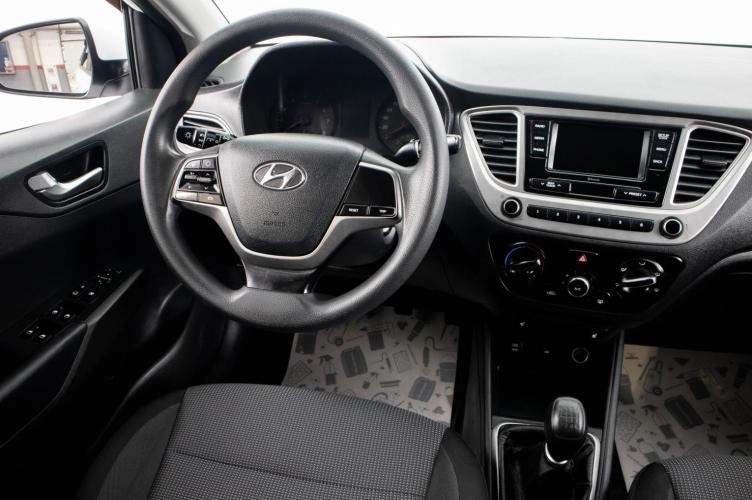 Hyundai Solaris 17 из 26