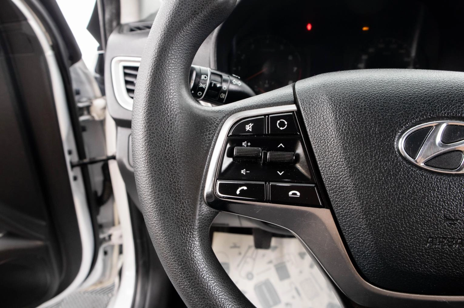 Hyundai Solaris 15 из 26