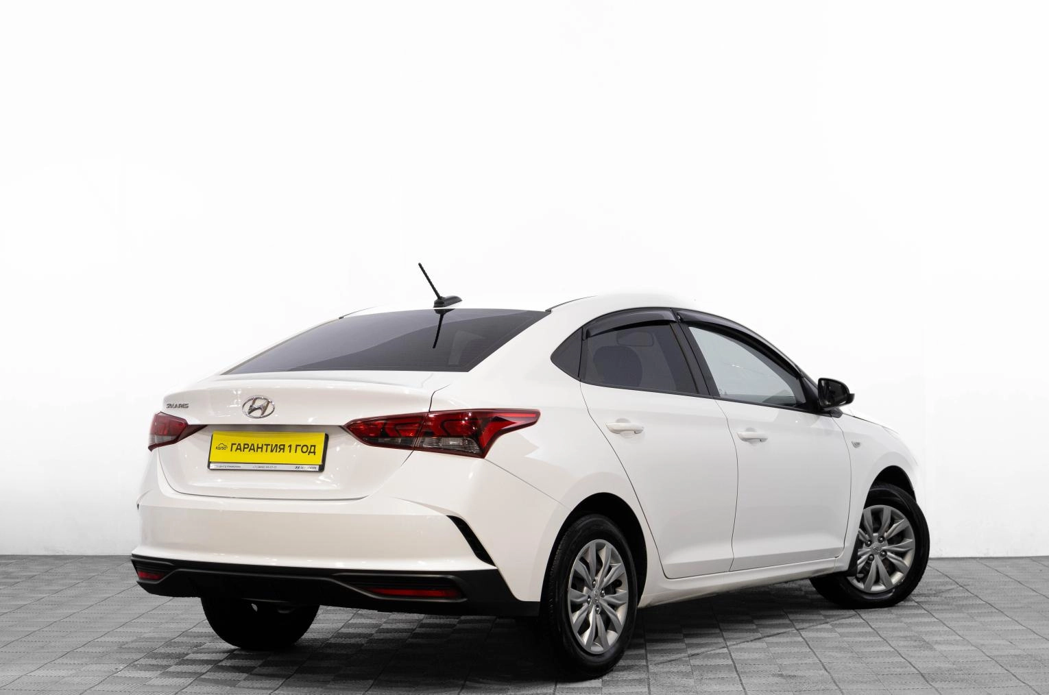 Hyundai Solaris 4 из 26