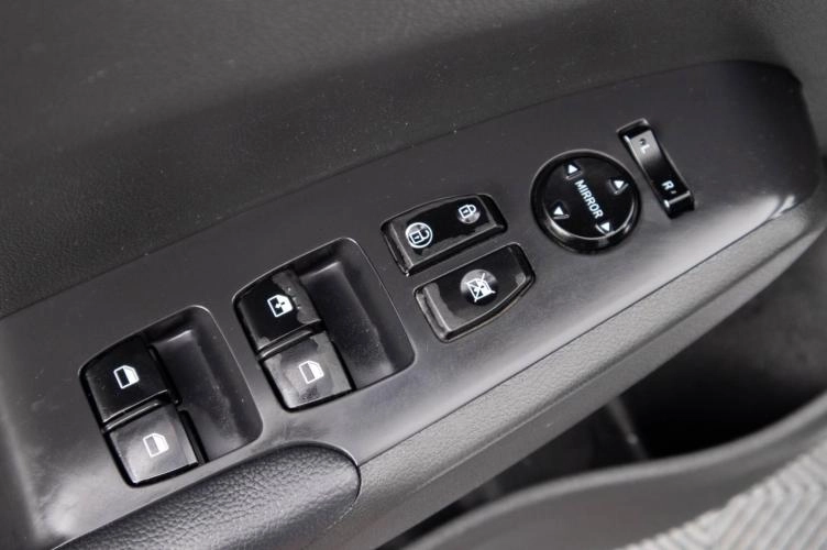 Hyundai Solaris 12 из 26